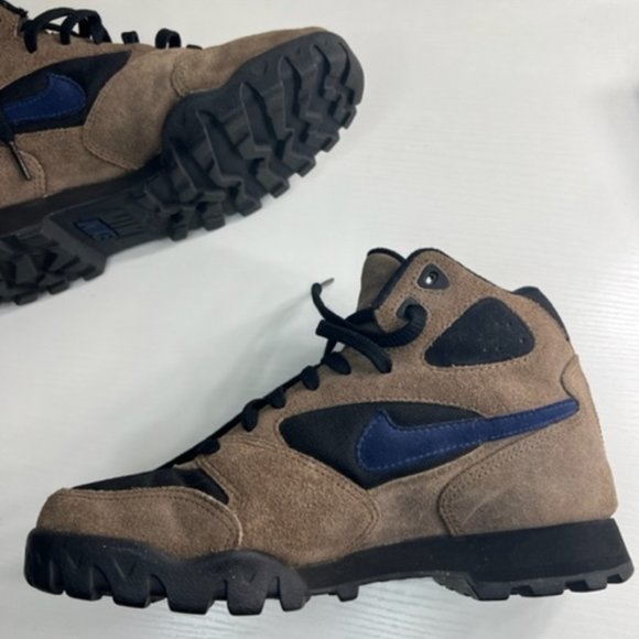 Vintage Nike Hiking Boots main image 5